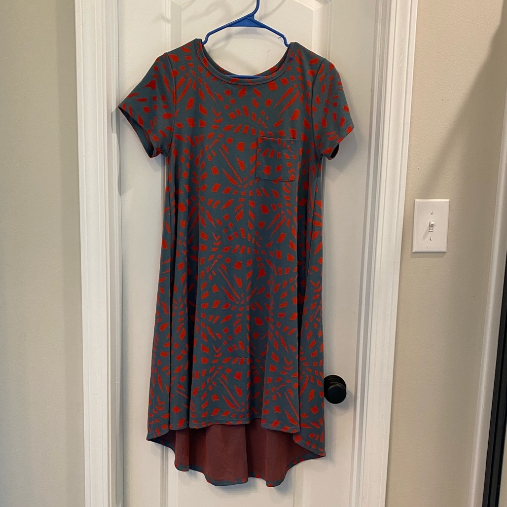 LuLaRoe XS Carly Dress - Charcoal/Red